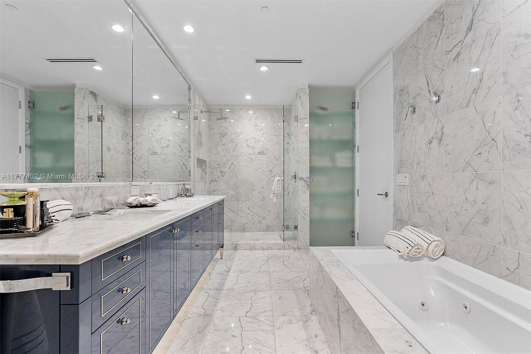 En Venta: $10,900,000 (3 camas, 4 baños, 3273 Pies cuadrados)