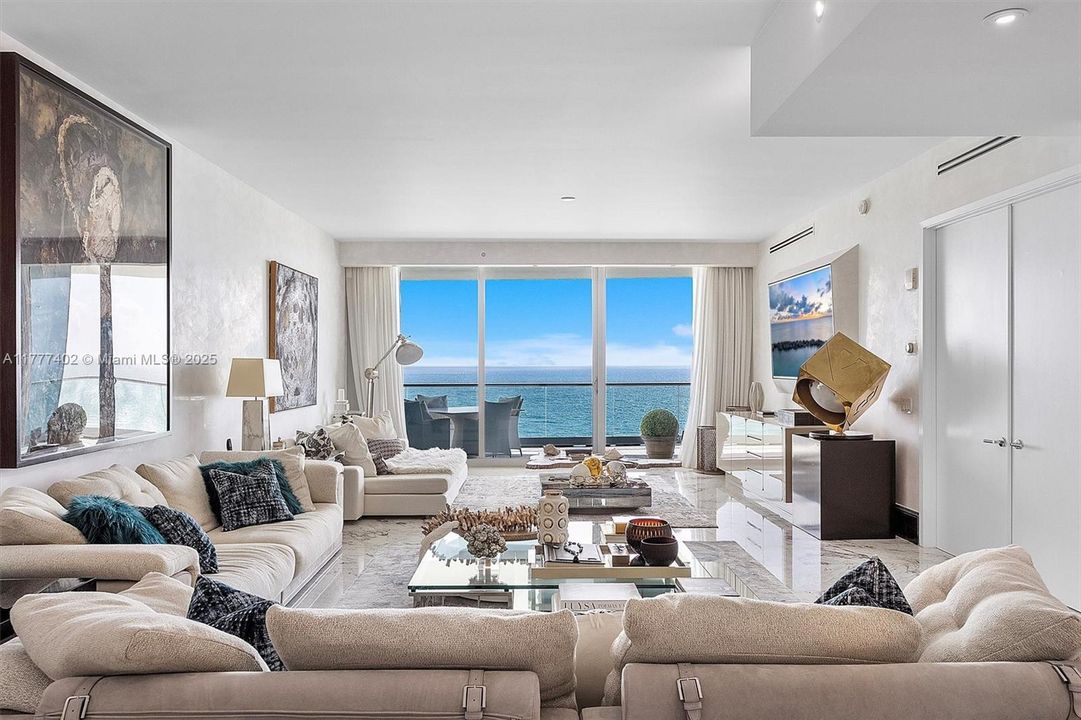 En Venta: $10,900,000 (3 camas, 4 baños, 3273 Pies cuadrados)