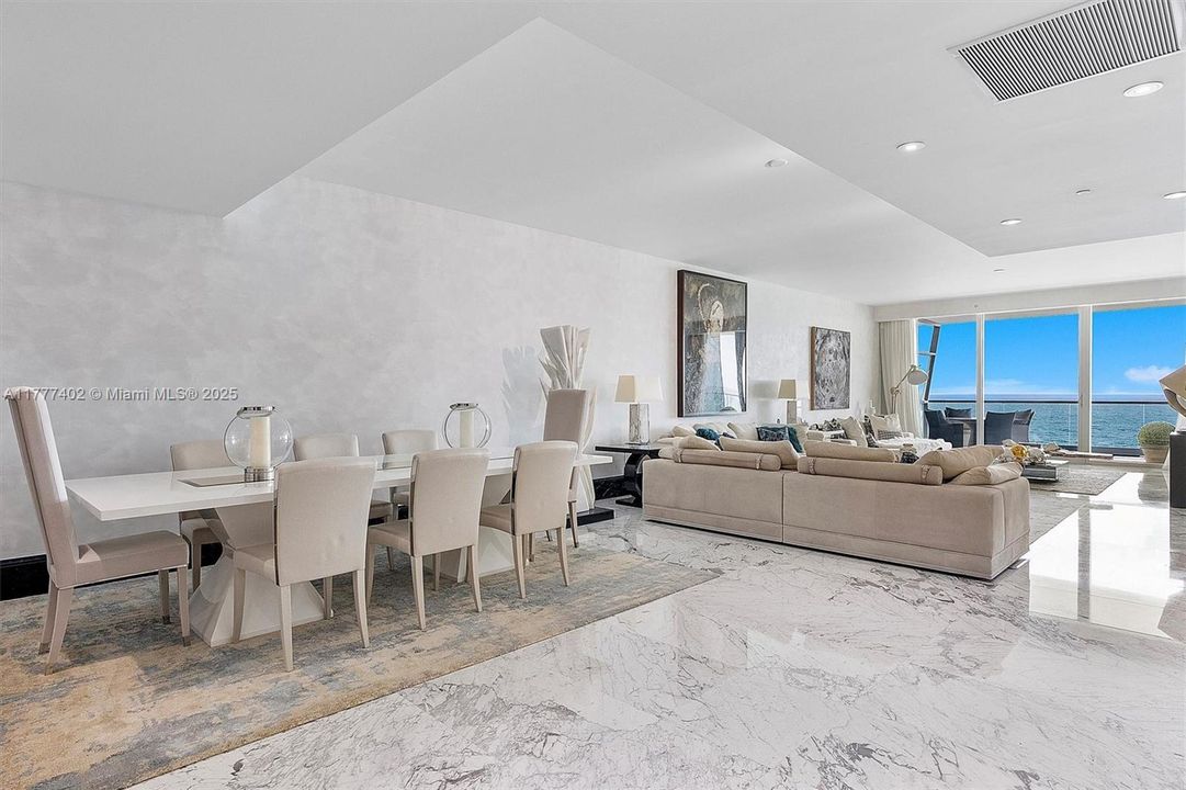 En Venta: $10,900,000 (3 camas, 4 baños, 3273 Pies cuadrados)