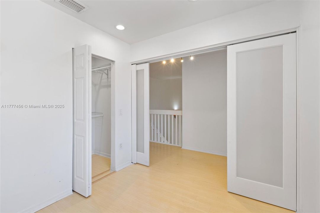 最近租的: $4,000 (3 贝兹, 2 浴室, 1748 平方英尺)