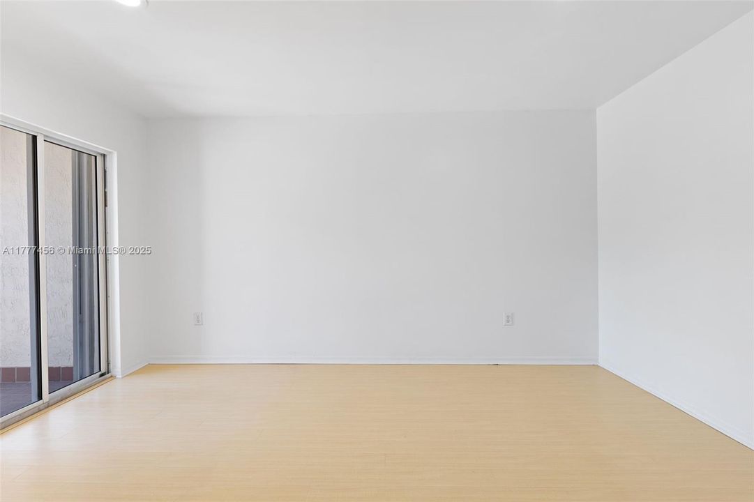 最近租的: $4,000 (3 贝兹, 2 浴室, 1748 平方英尺)