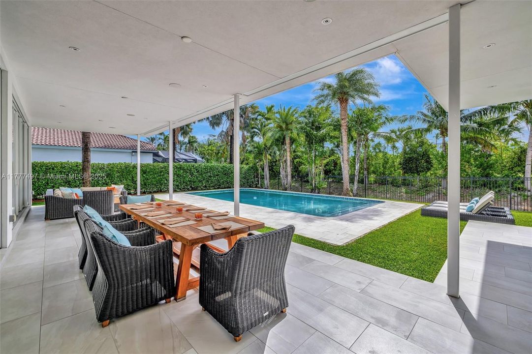 For Sale: $4,499,000 (5 beds, 5 baths, 4083 Square Feet)