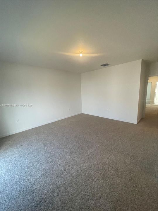 Recently Rented: $3,500 (4 beds, 3 baths, 0 Square Feet)