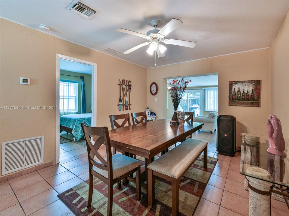 Recently Sold: $749,900 (0 beds, 0 baths, 1616 Square Feet)