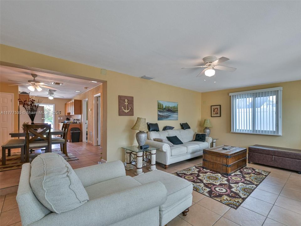 Recently Sold: $749,900 (0 beds, 0 baths, 1616 Square Feet)