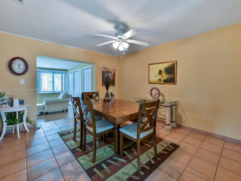 Recently Sold: $749,900 (0 beds, 0 baths, 1616 Square Feet)