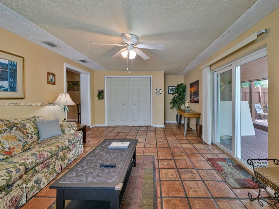 Recently Sold: $749,900 (0 beds, 0 baths, 1616 Square Feet)