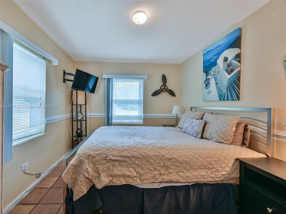 Recently Sold: $749,900 (0 beds, 0 baths, 1616 Square Feet)