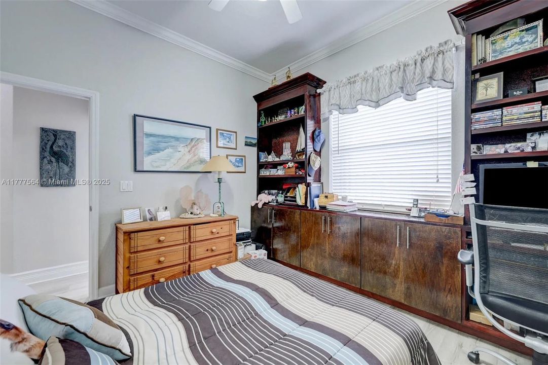 Недавно продано: $1,275,000 (3 спален, 3 ванн, 2462 Квадратных фут)