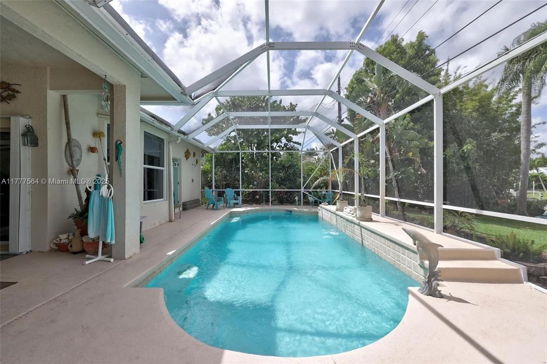 Недавно продано: $1,275,000 (3 спален, 3 ванн, 2462 Квадратных фут)