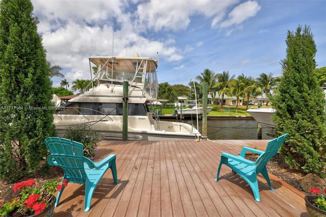 Недавно продано: $1,275,000 (3 спален, 3 ванн, 2462 Квадратных фут)