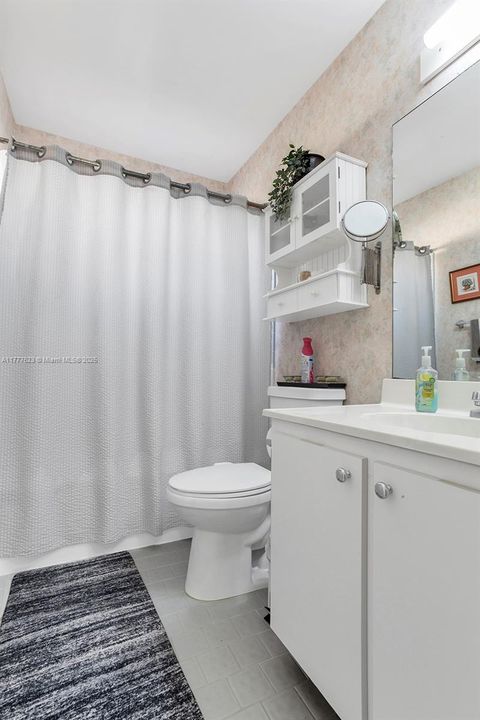 Recently Sold: $538,500 (3 beds, 2 baths, 1456 Square Feet)