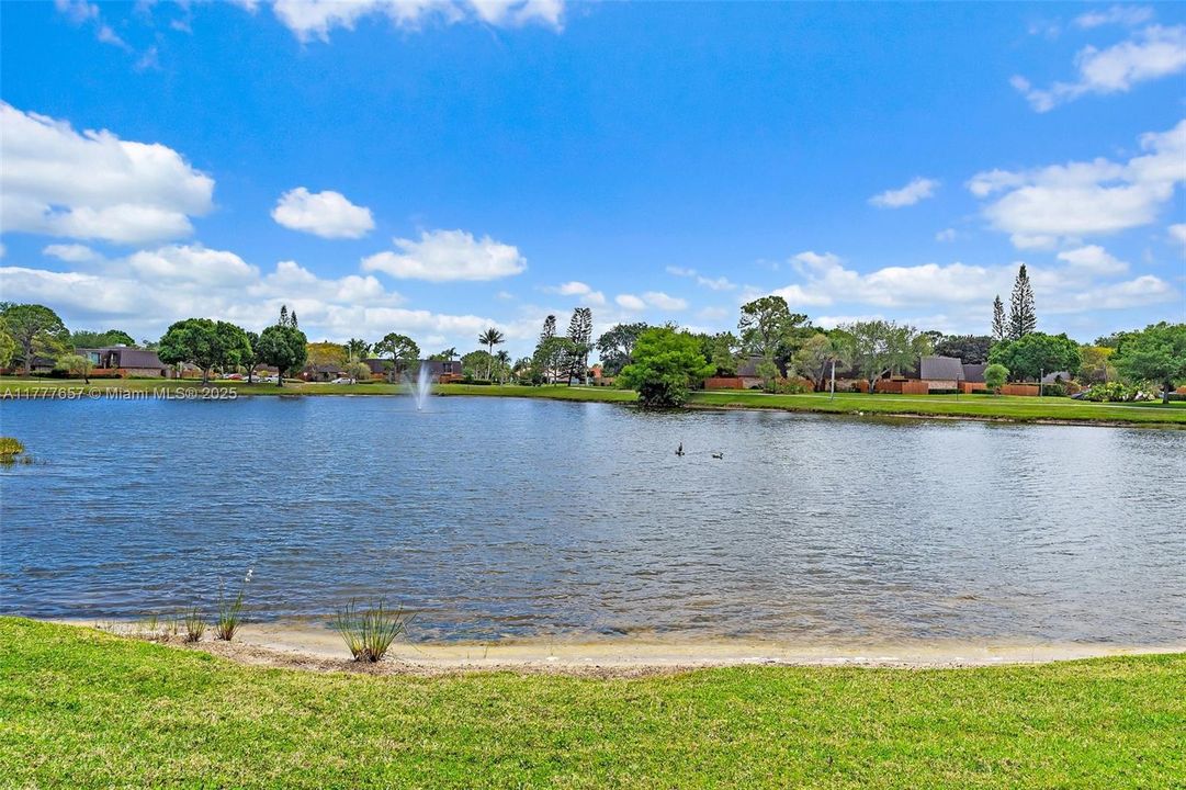 Recently Rented: $1,800 (2 beds, 2 baths, 1288 Square Feet)