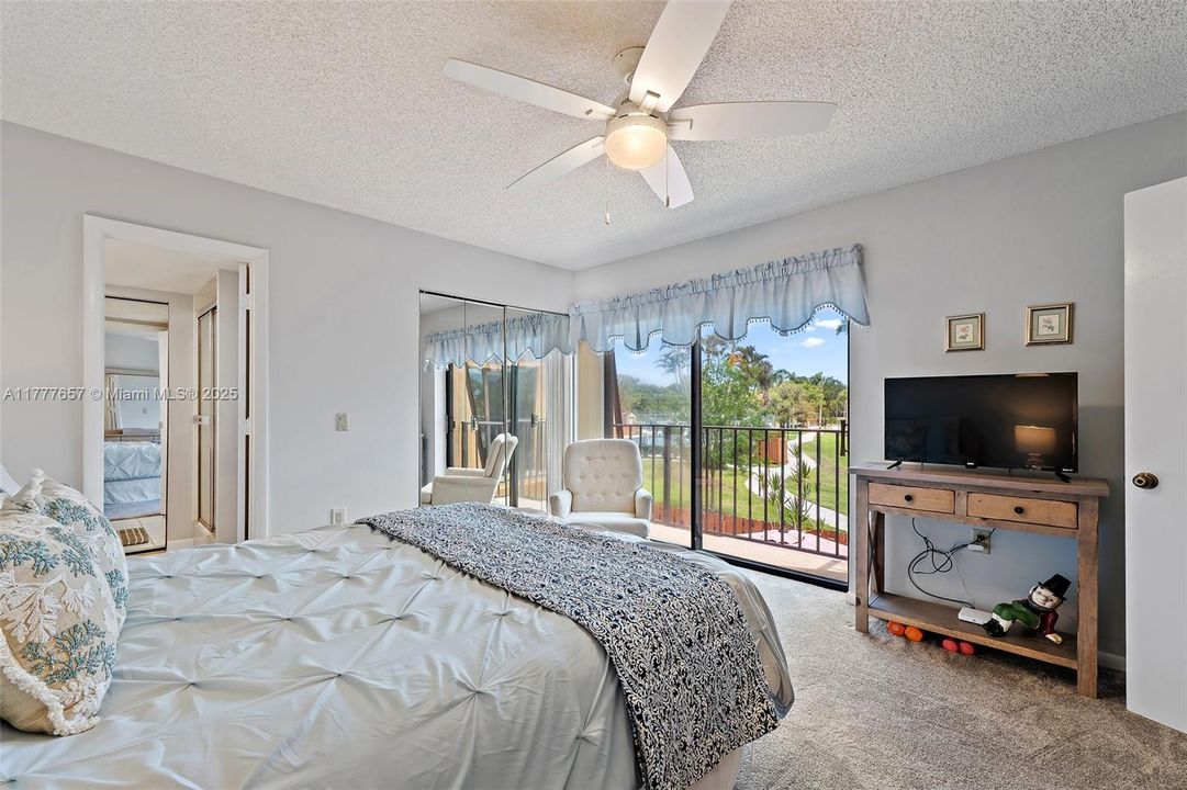 Recently Rented: $1,800 (2 beds, 2 baths, 1288 Square Feet)