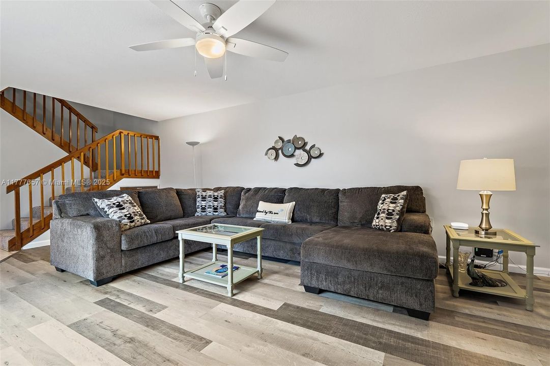 Recently Rented: $1,800 (2 beds, 2 baths, 1288 Square Feet)