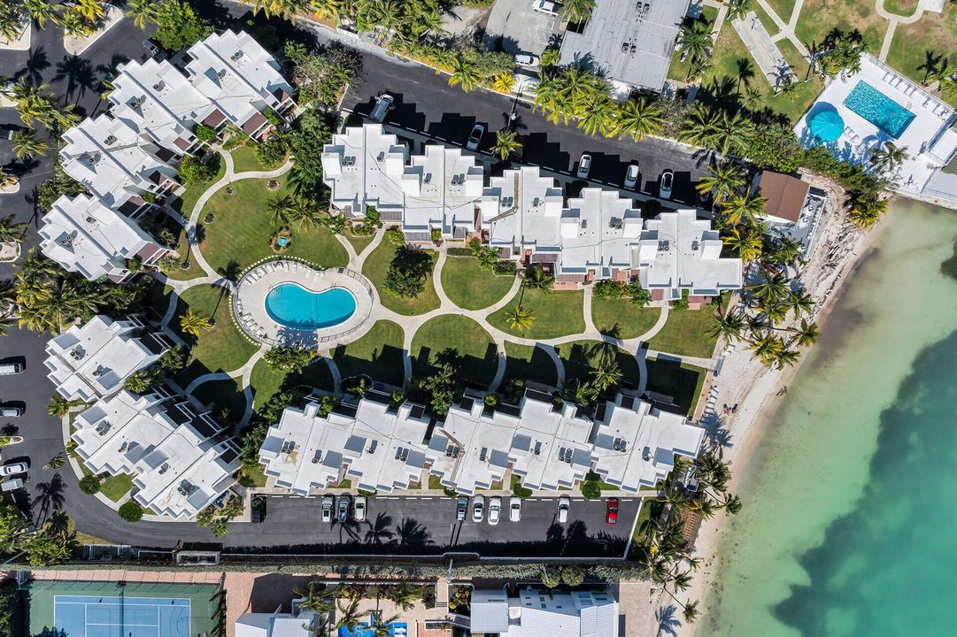 601 W Ocean Unit 203