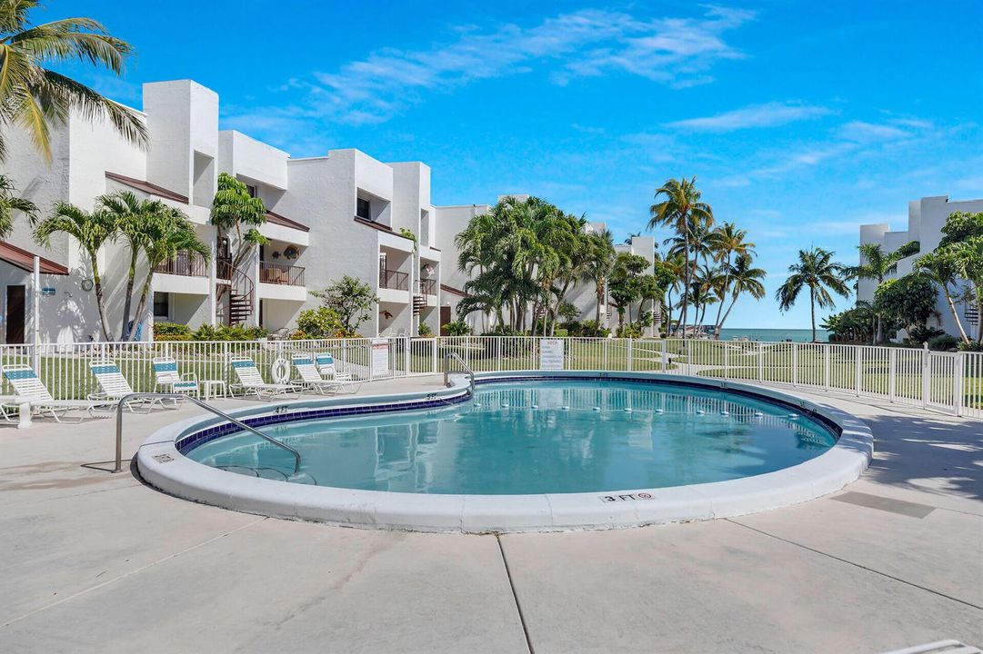 601 W Ocean Unit 203