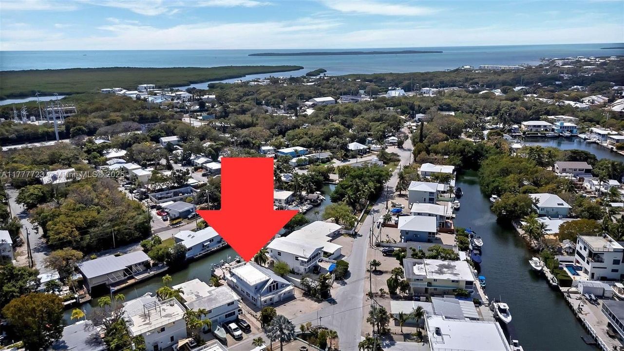 Recently Sold: $1,099,000 (3 beds, 3 baths, 2380 Square Feet)