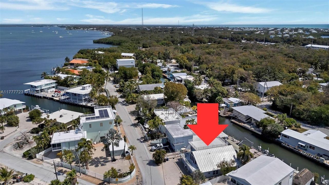 Recently Sold: $1,099,000 (3 beds, 3 baths, 2380 Square Feet)