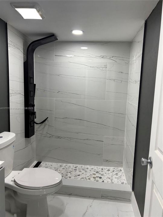 最近租的: $2,800 (3 贝兹, 2 浴室, 1160 平方英尺)