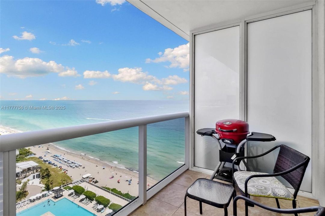 待售: $690,000 (1 贝兹, 1 浴室, 844 平方英尺)