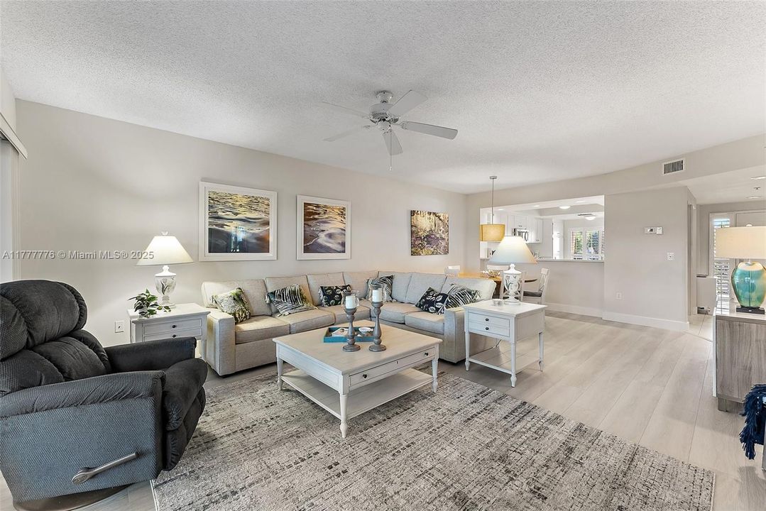 Recently Rented: $3,500 (2 beds, 2 baths, 1366 Square Feet)