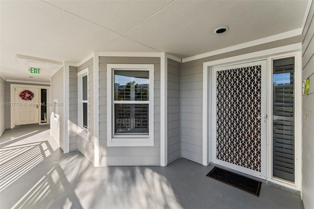 Recently Rented: $3,500 (2 beds, 2 baths, 1366 Square Feet)