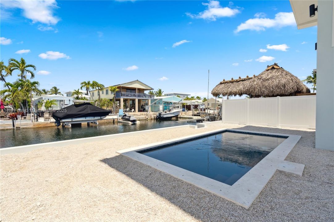 Recently Sold: $1,799,000 (4 beds, 3 baths, 2081 Square Feet)