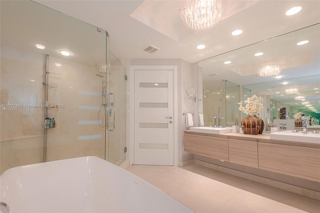 For Sale: $1,989,995 (3 beds, 3 baths, 2219 Square Feet)