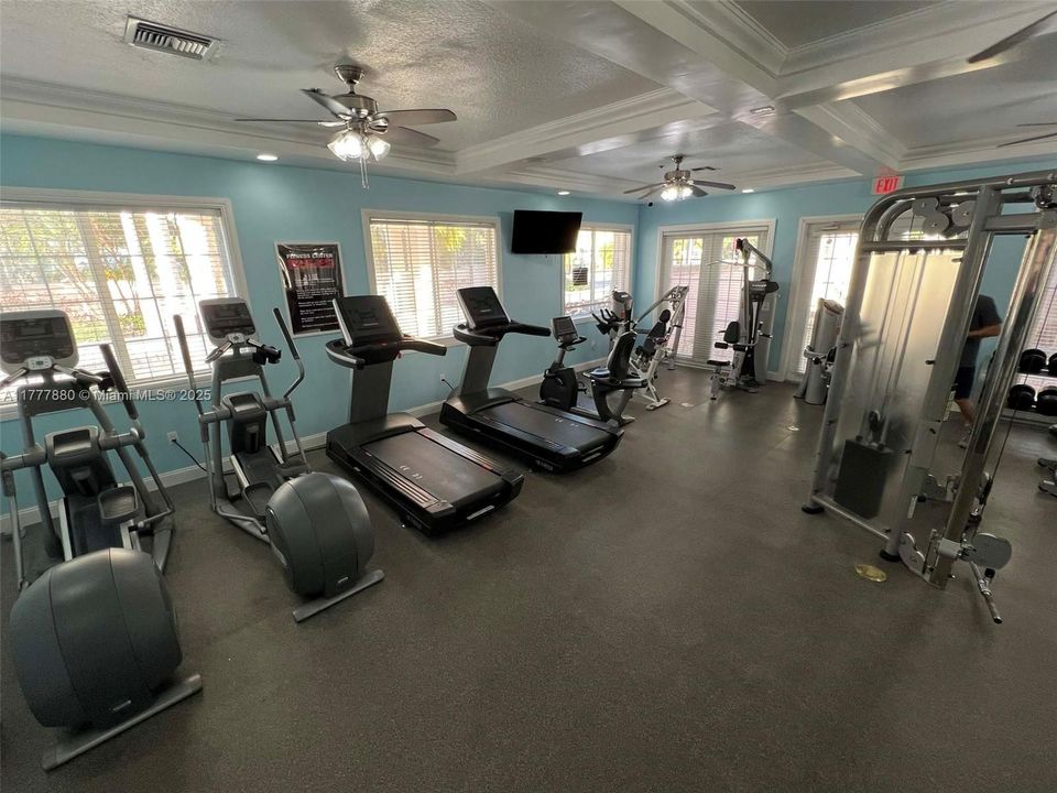 En Venta: $434,000 (2 camas, 2 baños, 1054 Pies cuadrados)