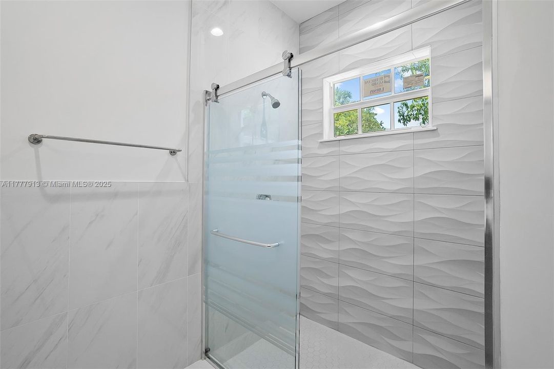 Recientemente alquilado: $2,750 (3 camas, 2 baños, 0 Pies cuadrados)