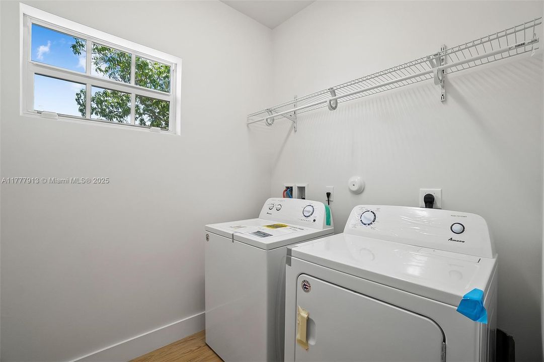 Recientemente alquilado: $2,750 (3 camas, 2 baños, 0 Pies cuadrados)