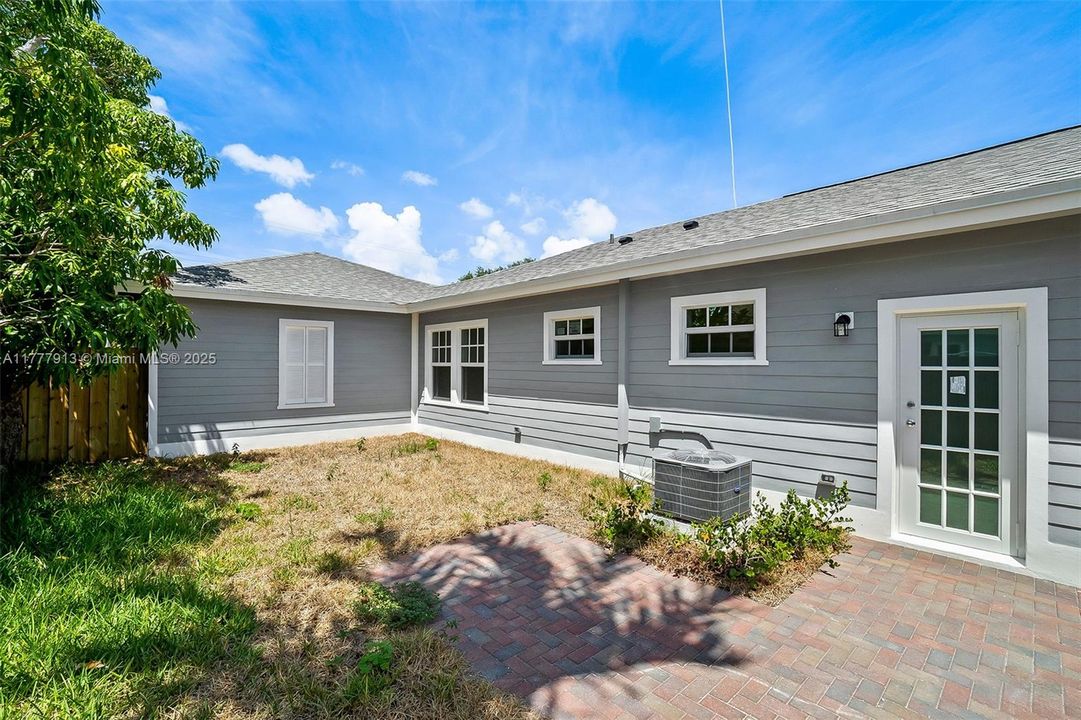 Recientemente alquilado: $2,750 (3 camas, 2 baños, 0 Pies cuadrados)