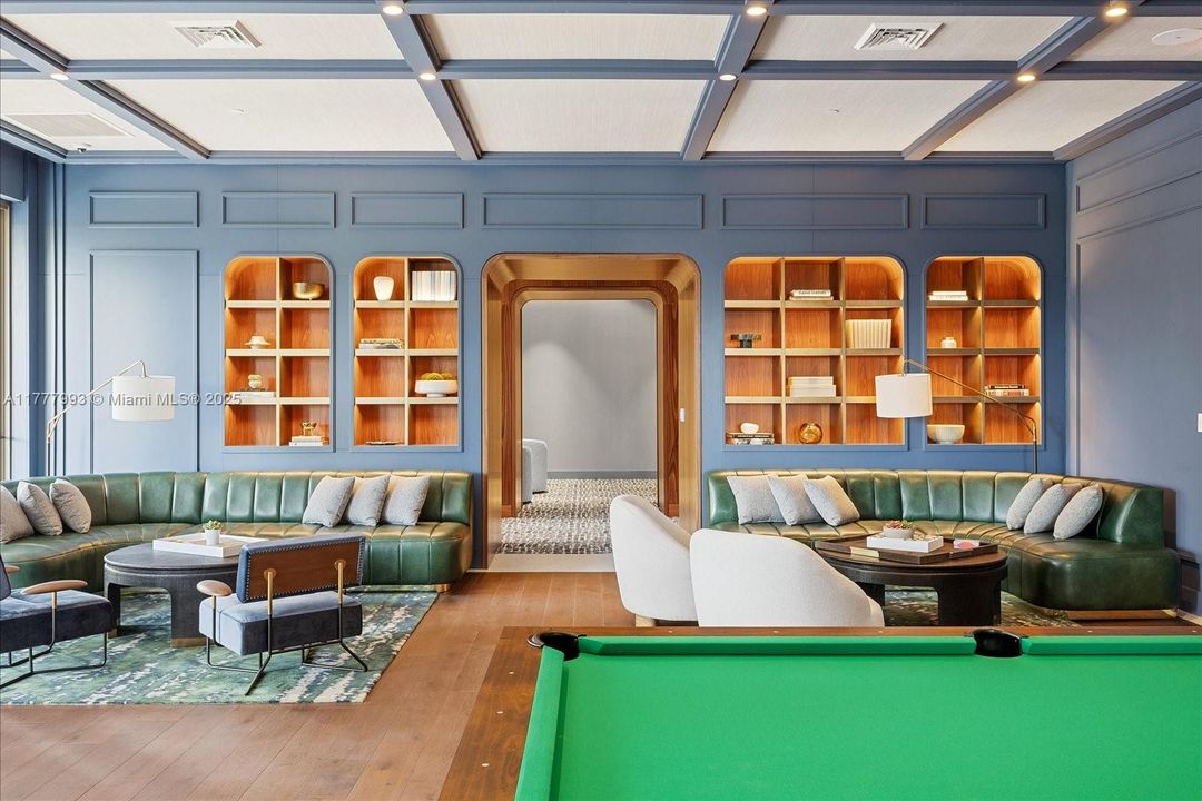 最近租的: $16,000 (2 贝兹, 2 浴室, 0 平方英尺)