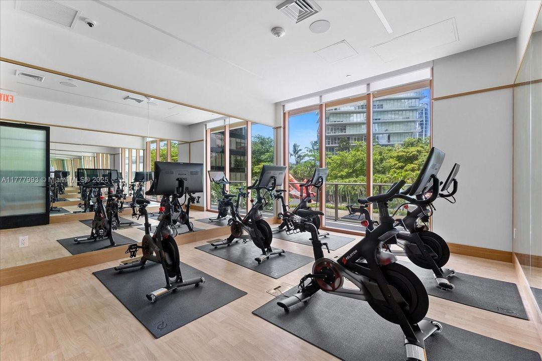 最近租的: $16,000 (2 贝兹, 2 浴室, 0 平方英尺)