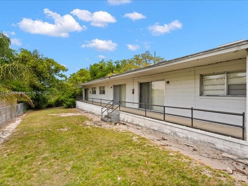 待售: $1,999,999 (0 贝兹, 0 浴室, 0 平方英尺)