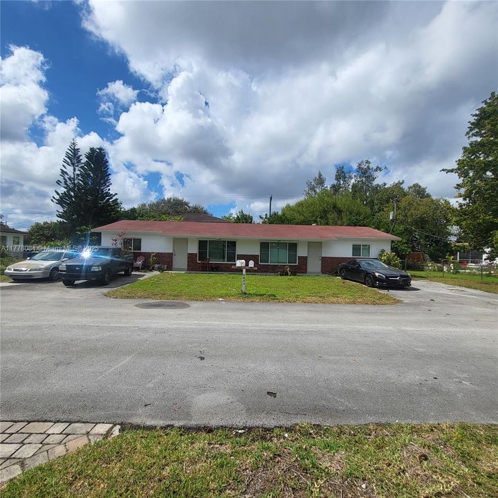 Recently Rented: $1,800 (1 beds, 1 baths, 0 Square Feet)