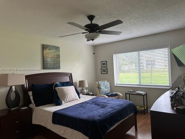 Activo con contrato: $265,000 (1 camas, 1 baños, 712 Pies cuadrados)