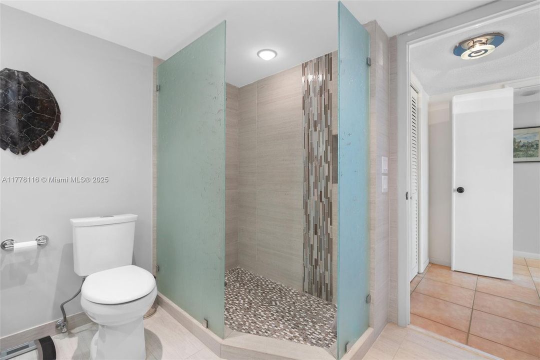 BEAUTIFULLY UPGRADED