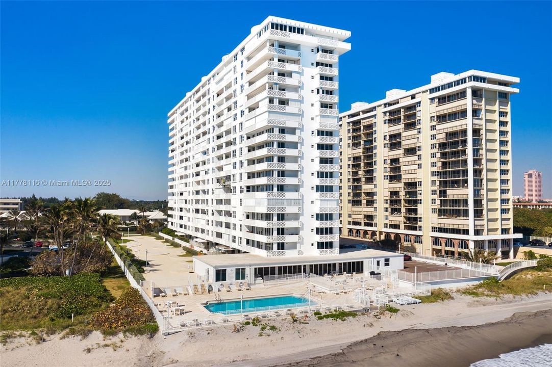 For Sale: $639,000 (2 beds, 2 baths, 1230 Square Feet)