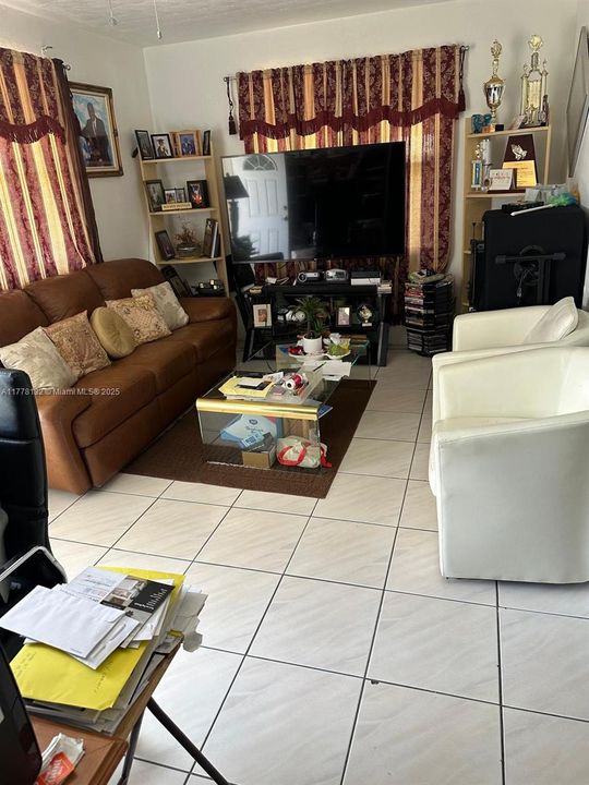 En Venta: $925,000 (0 camas, 0 baños, 0 Pies cuadrados)