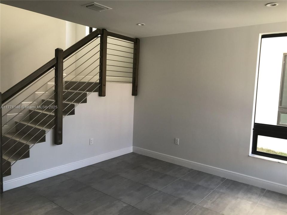 Vendido Recientemente: $1,700,000 (0 camas, 0 baños, 0 Pies cuadrados)