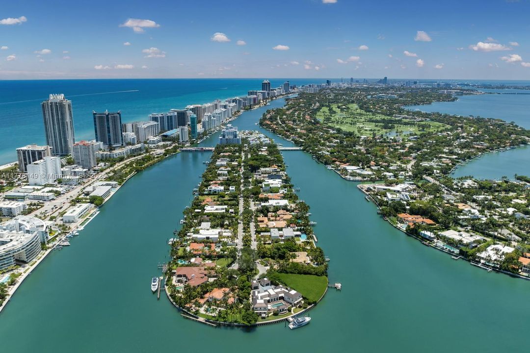 Recently Sold: $18,500,000 (8 beds, 8 baths, 8911 Square Feet)