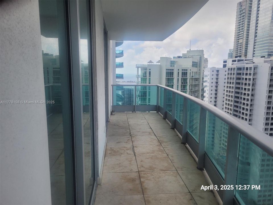 Recently Sold: $899,900 (2 beds, 2 baths, 1529 Square Feet)