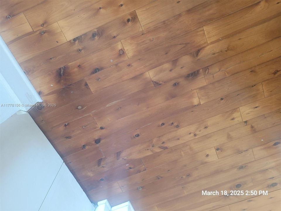 Recently Sold: $899,900 (2 beds, 2 baths, 1529 Square Feet)