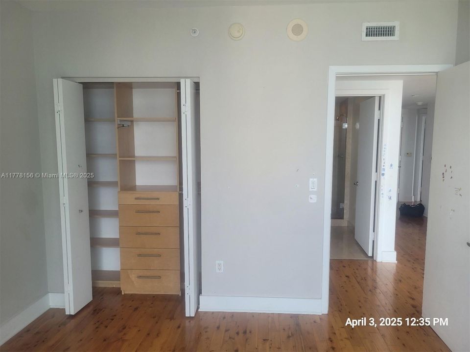 Recently Sold: $899,900 (2 beds, 2 baths, 1529 Square Feet)