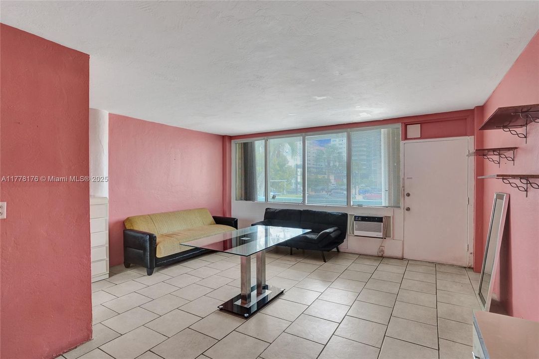 Vendido Recientemente: $111,900 (0 camas, 1 baños, 25163 Pies cuadrados)