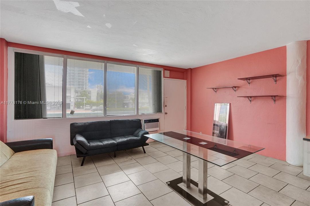 Vendido Recientemente: $111,900 (0 camas, 1 baños, 25163 Pies cuadrados)