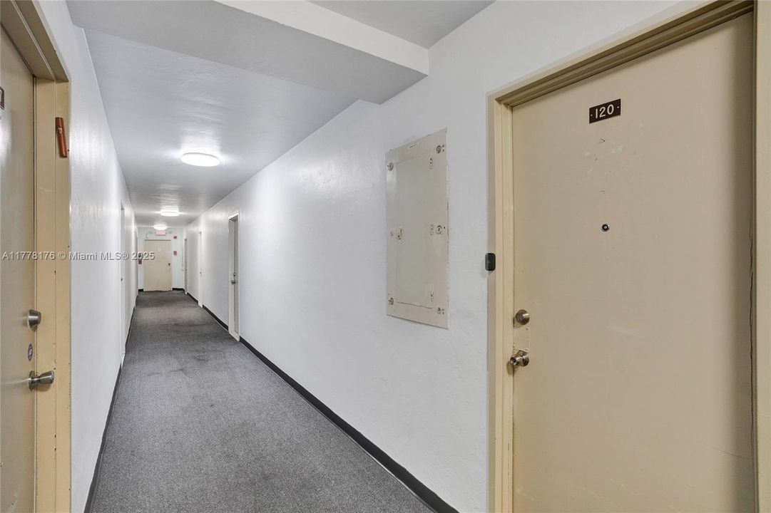 Vendido Recientemente: $111,900 (0 camas, 1 baños, 25163 Pies cuadrados)