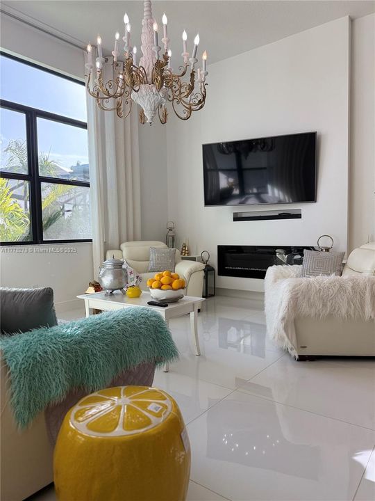 В аренду: $9,500 (4 спален, 4 ванн, 3873 Квадратных фут)